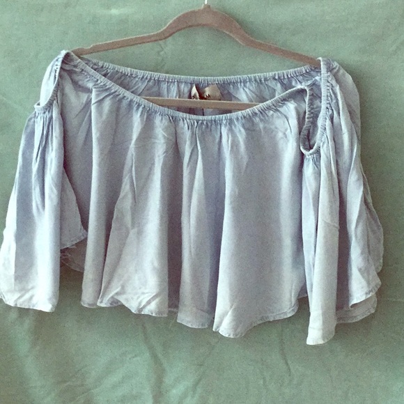 Off shoulder Chambray Crop Top - Picture 2 of 3